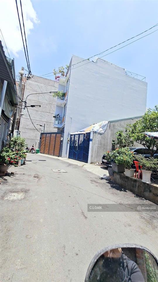 Bán đất đường ô tô 5m, đường số 6, p.tml, q.2  giá bán 7,3 tỷ (5m x 16m), nở hậu, sổ hồng.