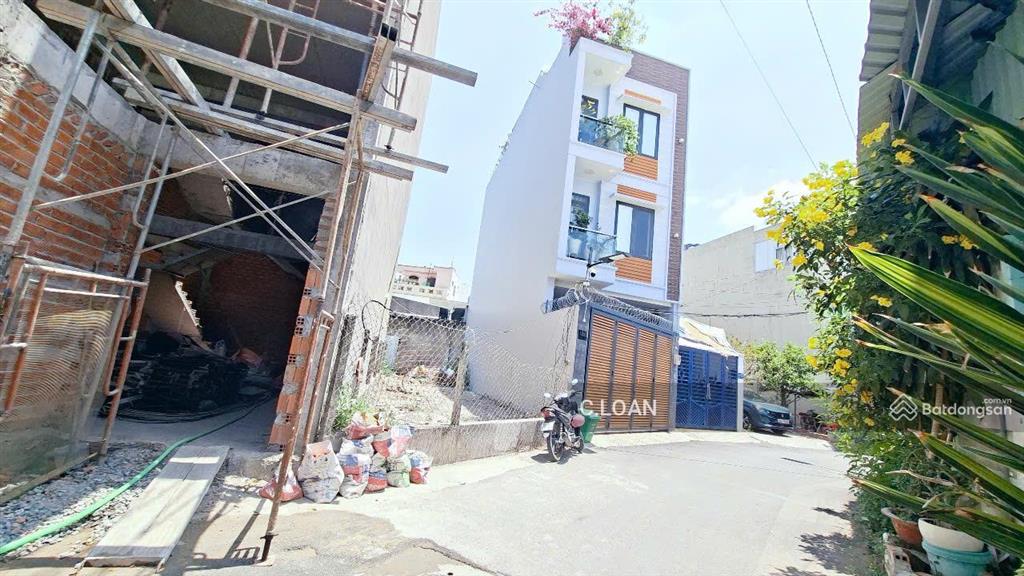 Bán đất đường ô tô 5m, đường số 6, p.tml, q.2  giá bán 7,3 tỷ (5m x 16m), nở hậu, sổ hồng.