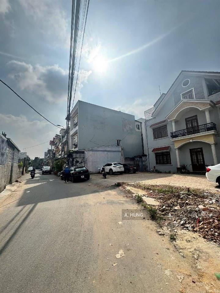 Siêu vị trí hiếm hàng khu vực  dt 62.4m2, hướng bắc, lộ giới 10m