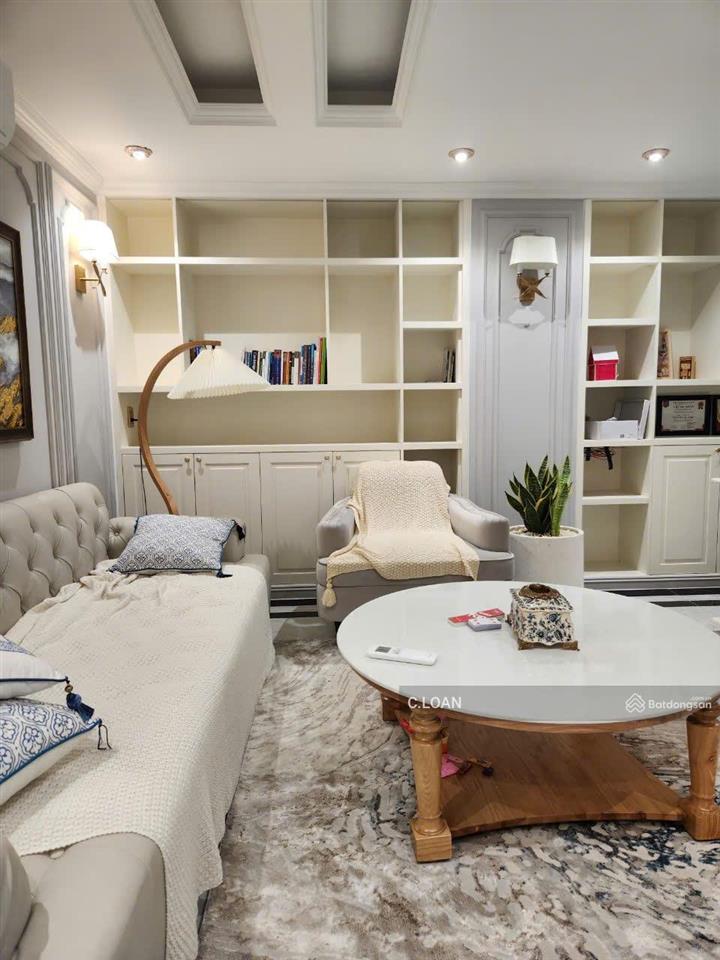 Bán căn hộ 2 tầng penhouse homyland, q.2. giá 22 tỷ (430m2, 7pn, sổ hồng, hồ bơi, nội thất cao cấp)