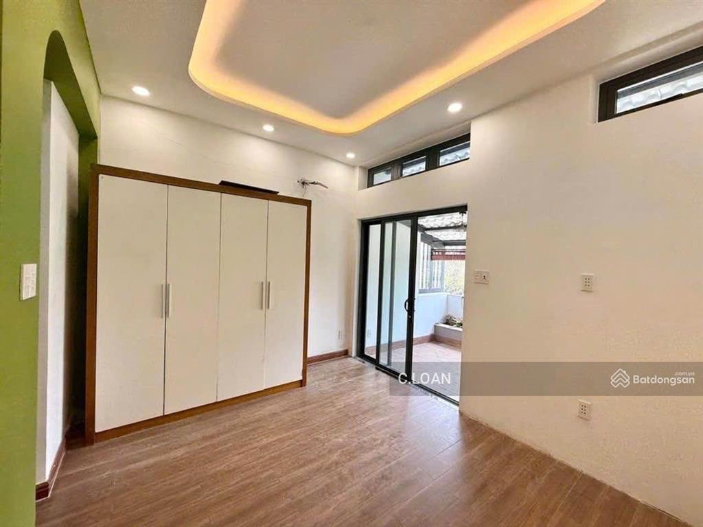 Bán nhà hxh 8m đường trường lưu, p.long trường, q.9 dt 50,1m2 (4,2x12m)