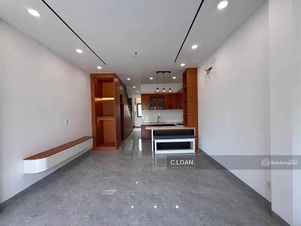Bán nhà hxh 8m đường trường lưu, p.long trường, q.9 dt 50,1m2 (4,2x12m)