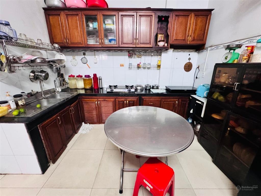 123m2 nhà 3 tầng mặt tiền ở đường nguyễn hữu tiến  tây thạnh  tân phú  chỉ 14.xty