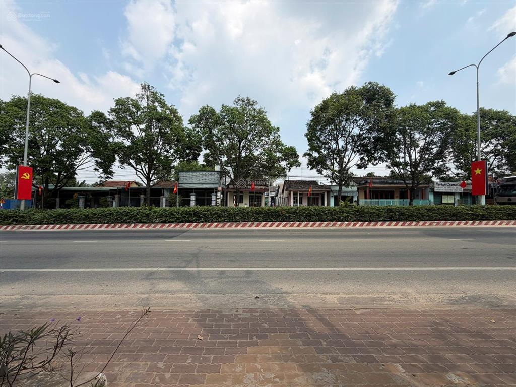 Ngân hàng thanh lý đất mặt tiền 477m2 tại nguyễn chí thanh, tân an, thủ dầu một, chỉ với 4,44 tỷ