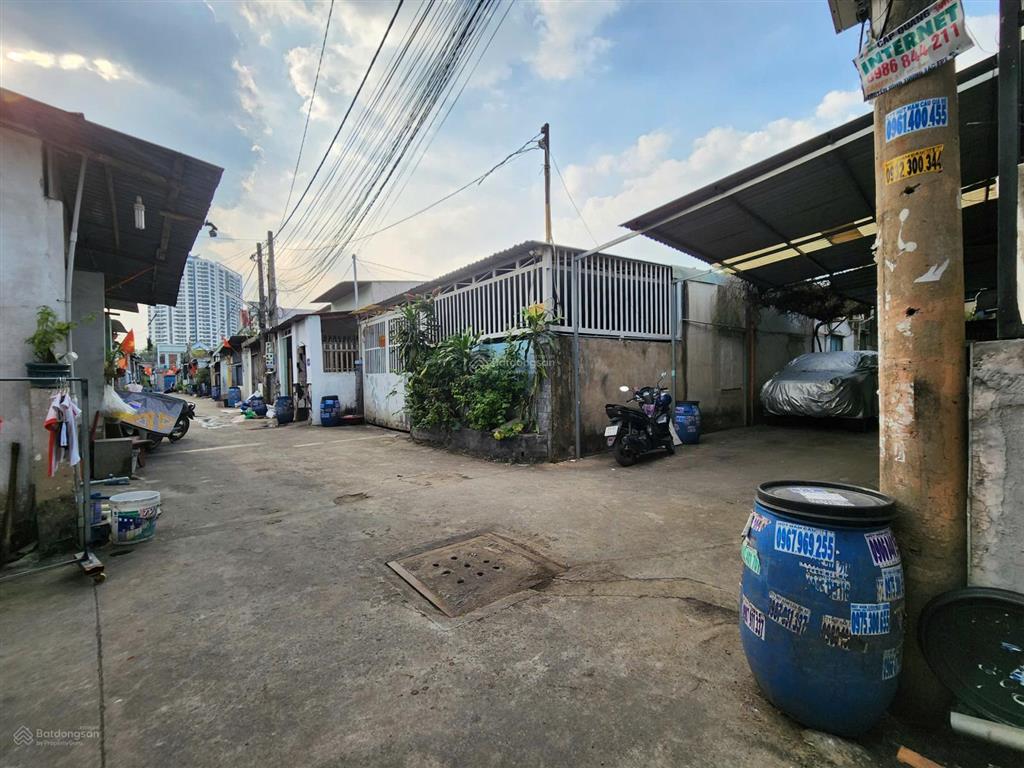 Nhà riêng bán gấp tại đường tân long, tân đông hiệp, dĩ an, bình dương, 2 tỷ, 64m2