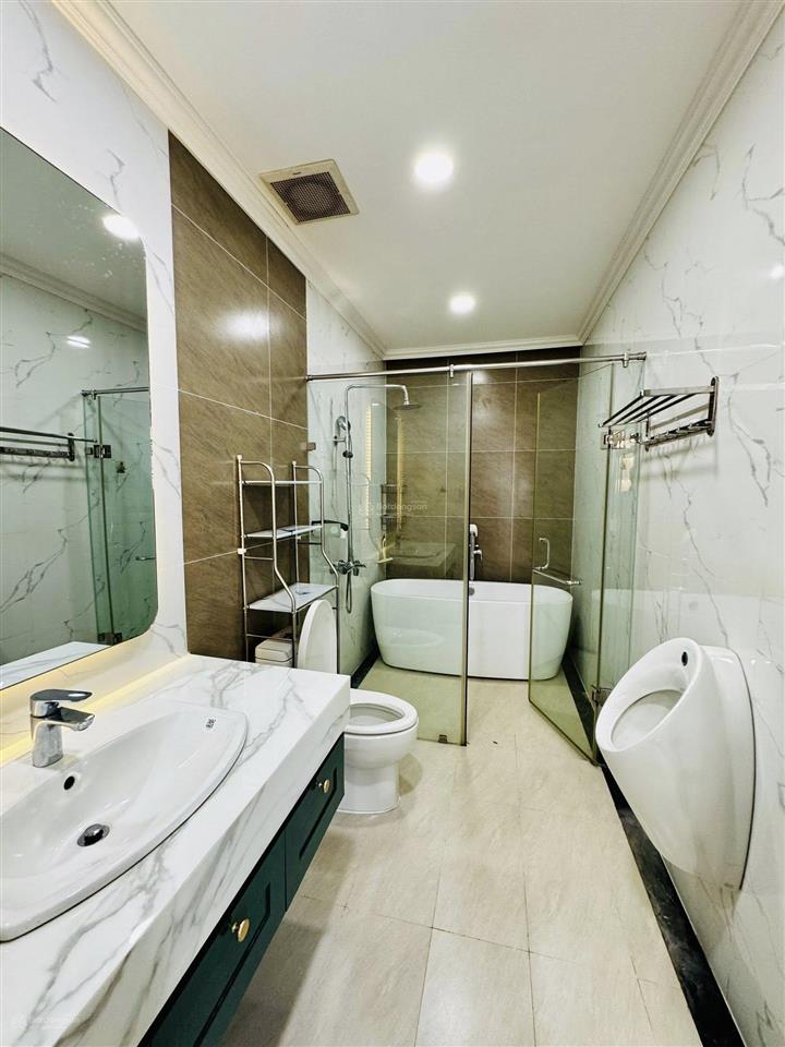 Cho thuê nhà khu verosa khang điền full nội thất mới