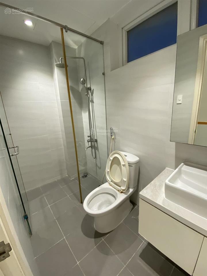 Cho thuê nhà khu compound merita đường liên phường ngang 7m full nội thất