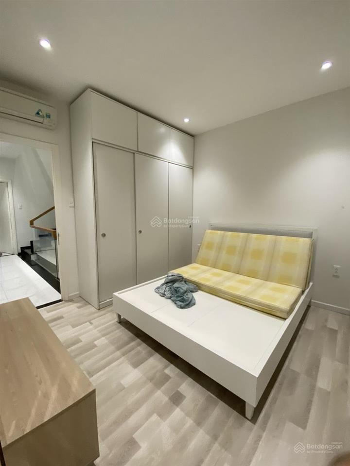 Cho thuê nhà khu compound merita đường liên phường ngang 7m full nội thất