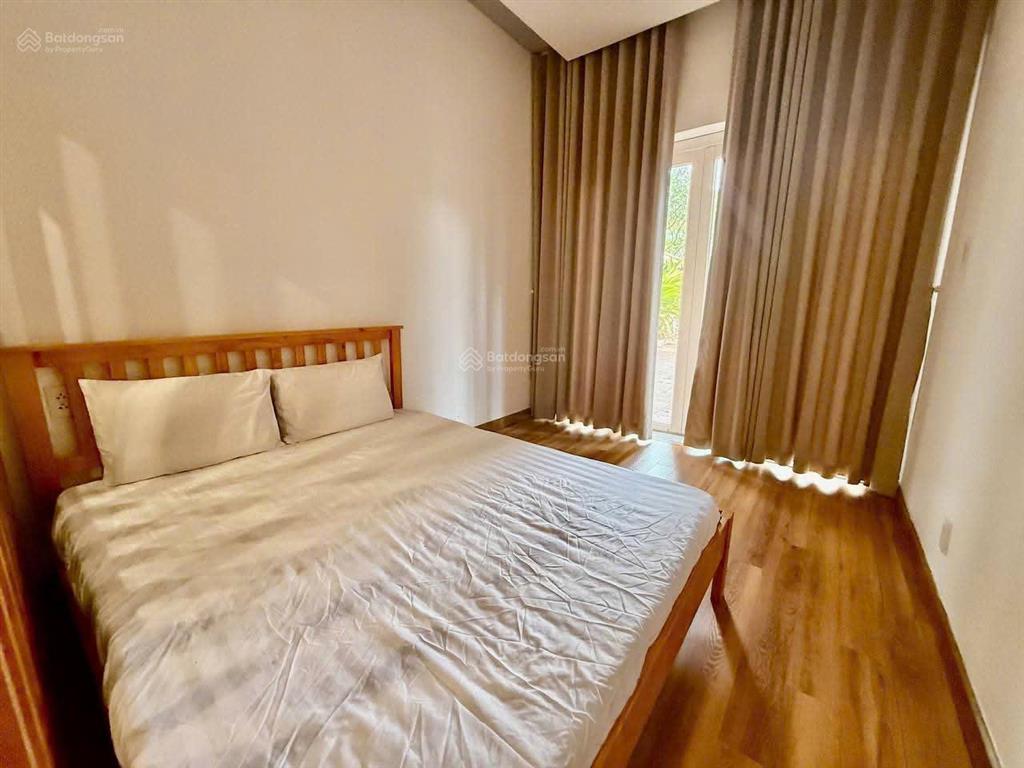 Cho thuê villa compound thảo điền  700m² sân vườn hồ bơi full nội thất