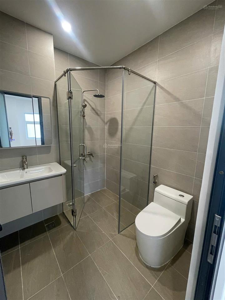 Cho thuê nhà sàn trống suốt làm văn phòng nội bộ đường liên phường 180m2 chỉ 25tr