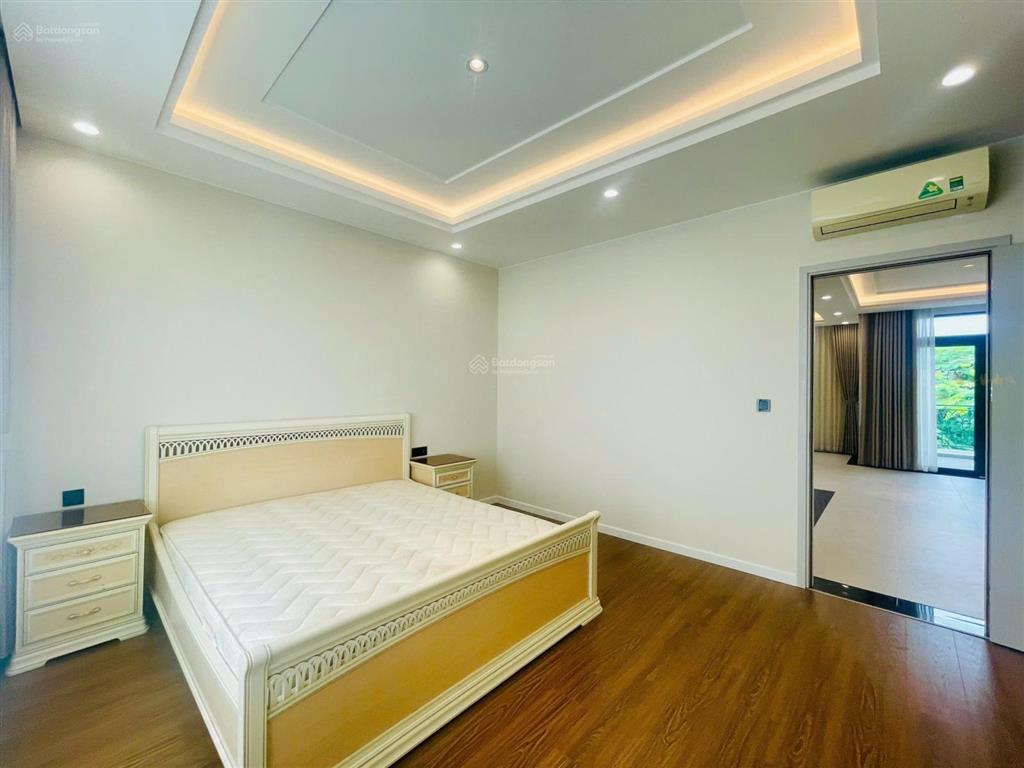 Cho thuê nhà khu compound verosa khang điền chỉ 25 triệu nội thất đẹp