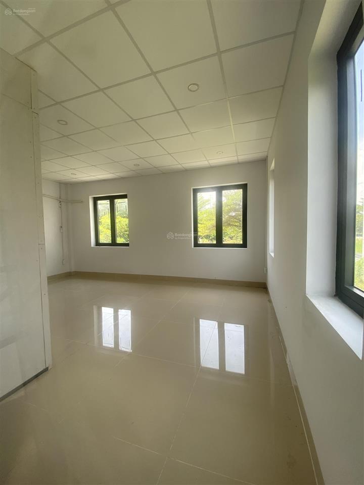 Cho thuê nhà kdc khang an gần đường liên phường 160m2 trệt 2 lầu sàn trống giá 22 tr/th
