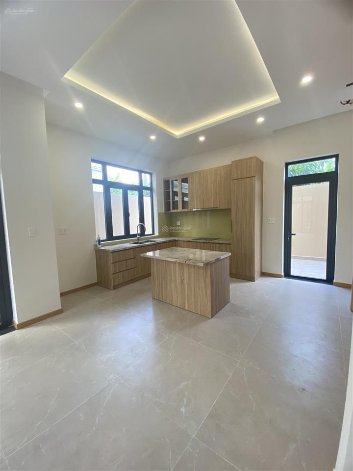 Cho thuê biệt thự 214m2 đường liên phường chỉ 35 triệu