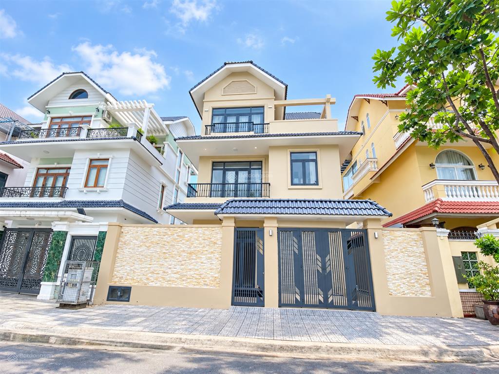 Cho thuê biệt thự 214m2 đường liên phường chỉ 35 triệu