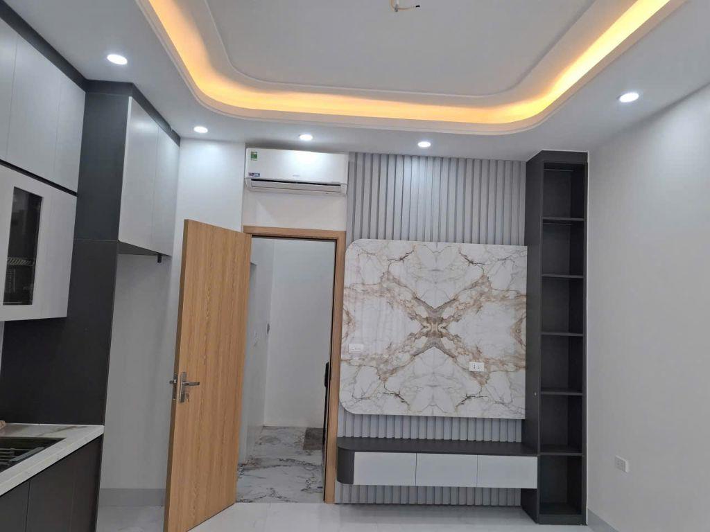 Hàng đẹp nóng hổi - Nhà 4.5 tầng, full nội thất, ô tô đỗ cửa tại Thanh Bình. Giá hơn 7 tỷ