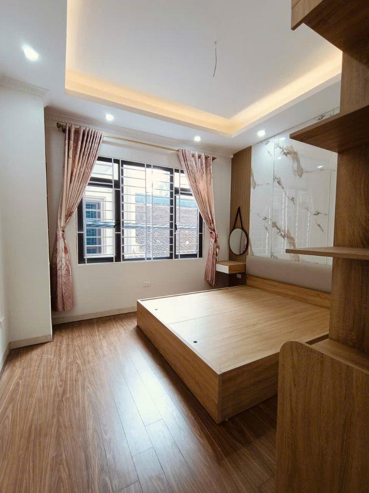 BÁN GẤP NÊN GIẢM 500TR CĂN GÓC 4 NGỦ 37M2 TẠI TỔ 9 MẬU LƯƠNG, KIẾN HƯNG