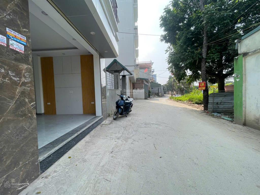 Nhà mới 36m2, nội thất đủ, ô tô vào nhà, chỉ hơn 4 tỷ tại phụng châu  chương mỹ