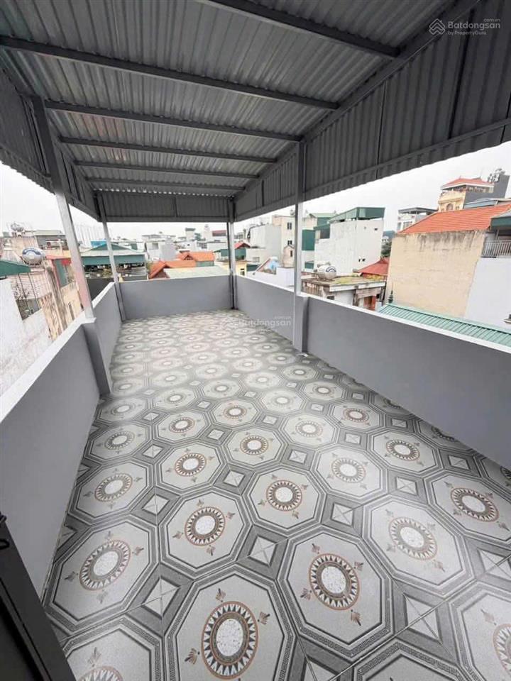 Cho thuê nguyên căn nhà mới tinh 5 tầng, 35m2 để kinh doanh và ở tại mặt ngõ 65 mậu lương