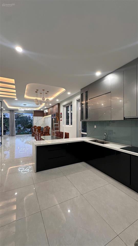 Cho thuê nhà biệt thự dragon village, 15 triệu, 160m2, q9, hcm  hàng hiếm!