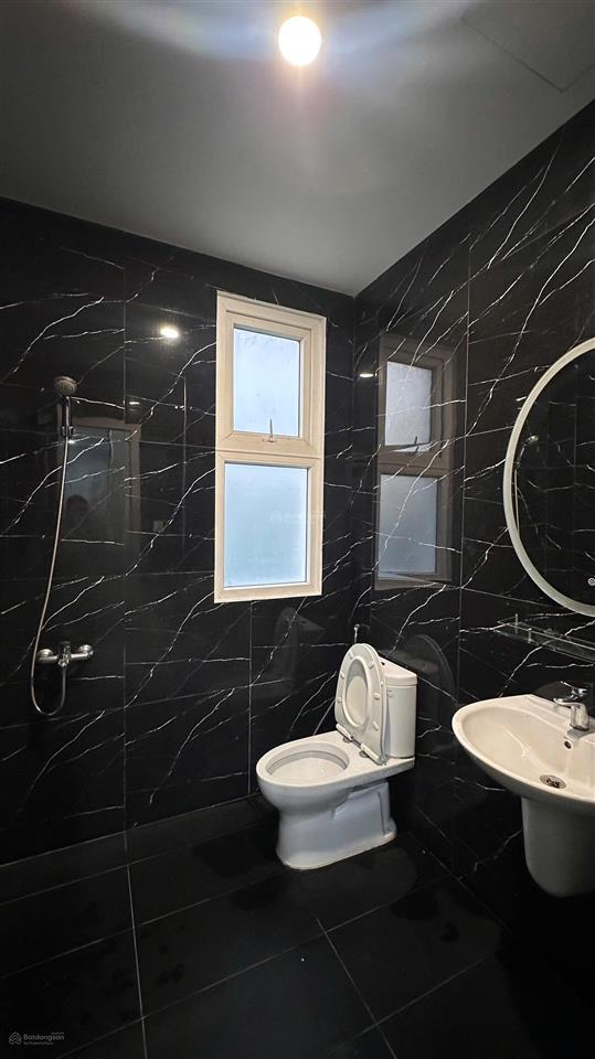 Cho thuê nhà biệt thự dragon village, 15 triệu, 160m2, q9, hcm  hàng hiếm!