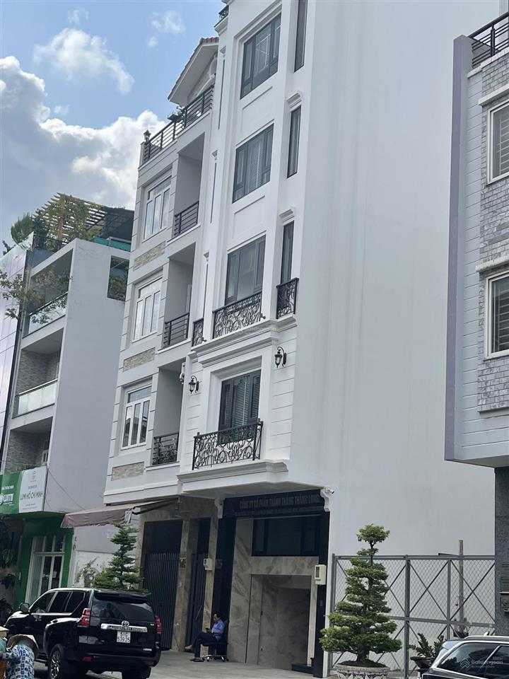 Bán căn nhà mặt tiền đường lê hồng phong nối dài vị trí đẹp kinh doanh buôn bán hiệu quả