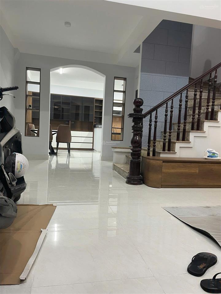 Bán nhà hẻm 48/17 hồ biểu chánh p11, quận phú nhuận 5x11m, 4 lầu, giá 11.4 tỷ (phí 1%)