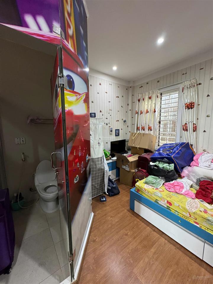 Bán nhà mặt tiền đường phan đình phùng p. 1, q. phú nhuận dt 4 x 17m, 4 lầu. gía 20,5 tỷ (tl)