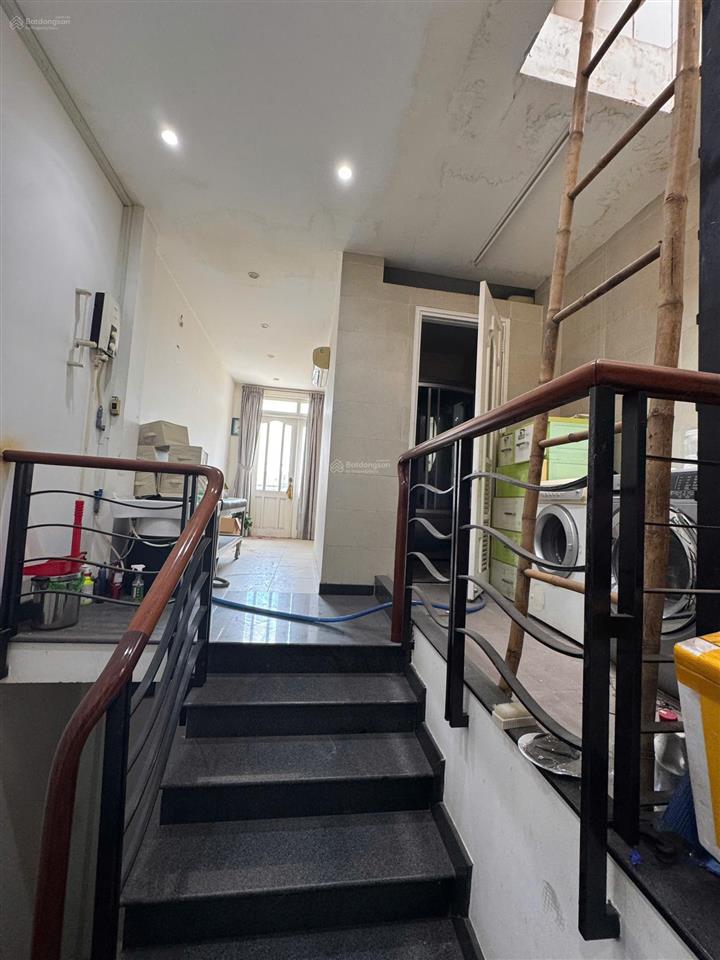 Bán nhà mặt tiền đường phan đình phùng p. 1, q. phú nhuận dt 4 x 17m, 4 lầu. gía 20,5 tỷ (tl)