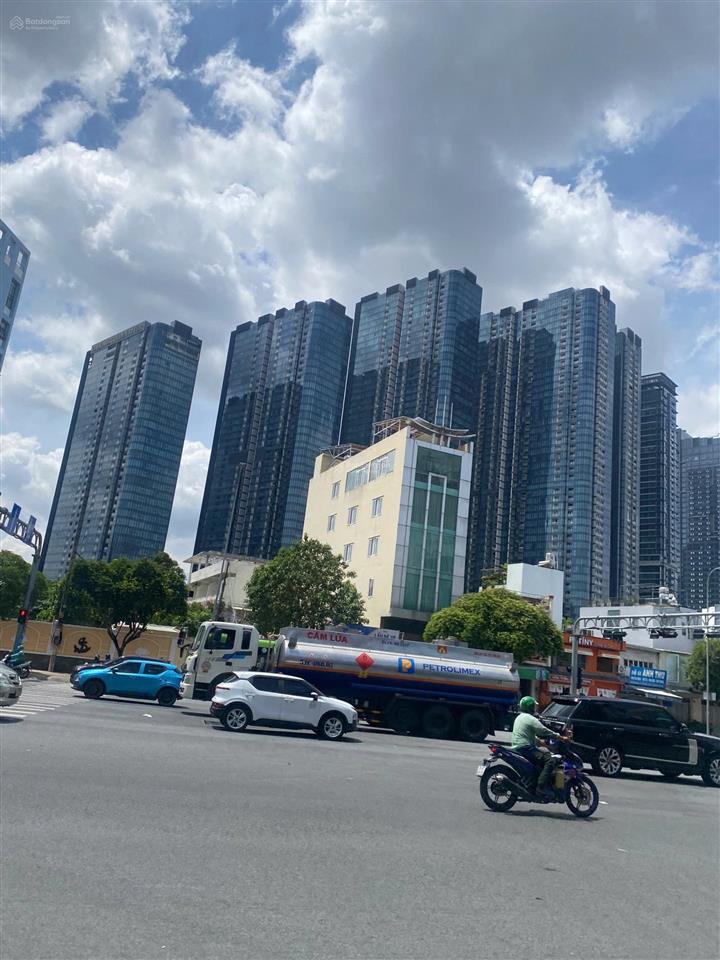 Bán nhà 30m nguyễn hữu cảnh, phường 22, q. bình thạnh. xây dựng hầm, 7 lầu, tm, giá 35 tỷ (tl)