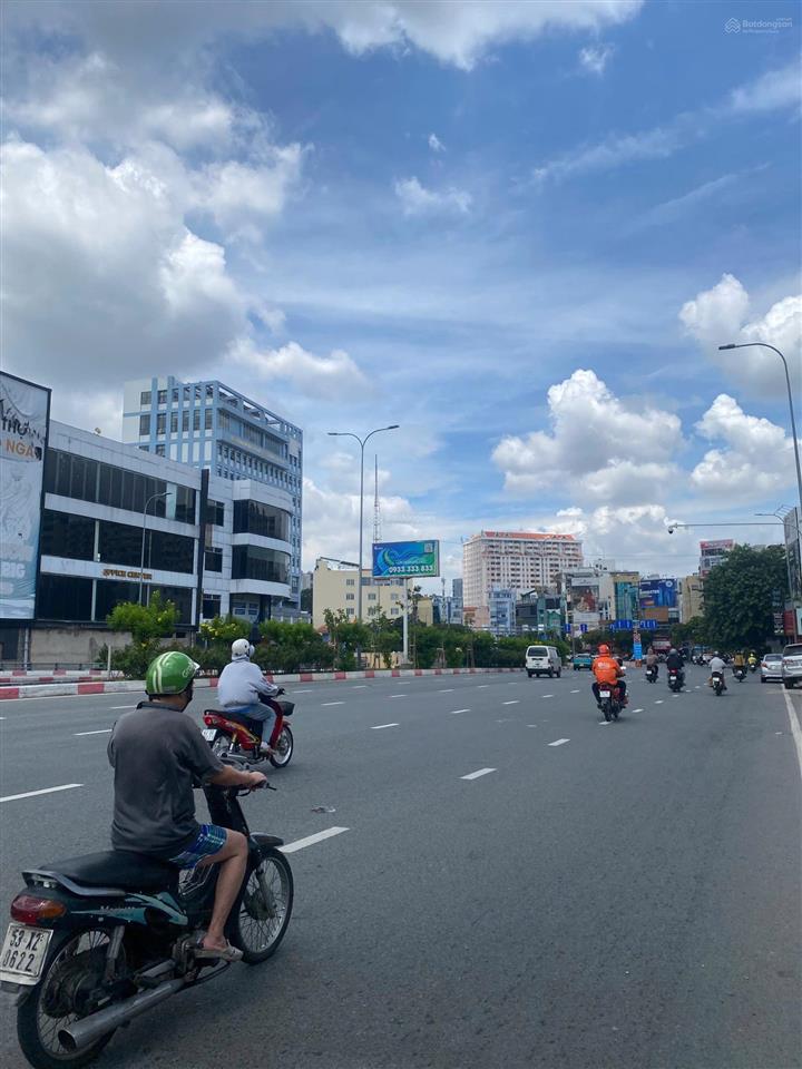 Bán nhà 30m nguyễn hữu cảnh, phường 22, q. bình thạnh. xây dựng hầm, 7 lầu, tm, giá 35 tỷ (tl)