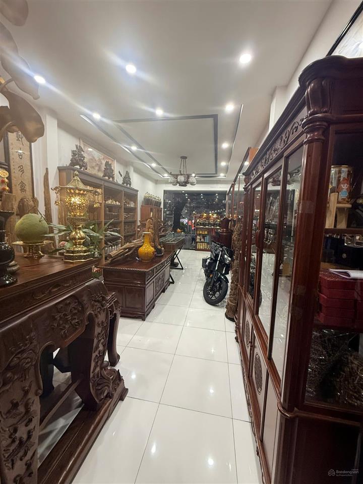 Bán nhà mặt tiền 79 bàu cát p.14, quận tân bình diện tích 4x18.5m, 5 lầu mới giá 24 tỷ (tl)