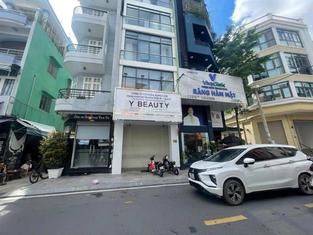 Chính chủ cần bán nhà mặt tiền trần khắc chân, phường tân định, quận 1 chỉ với 19.5 tỷ
