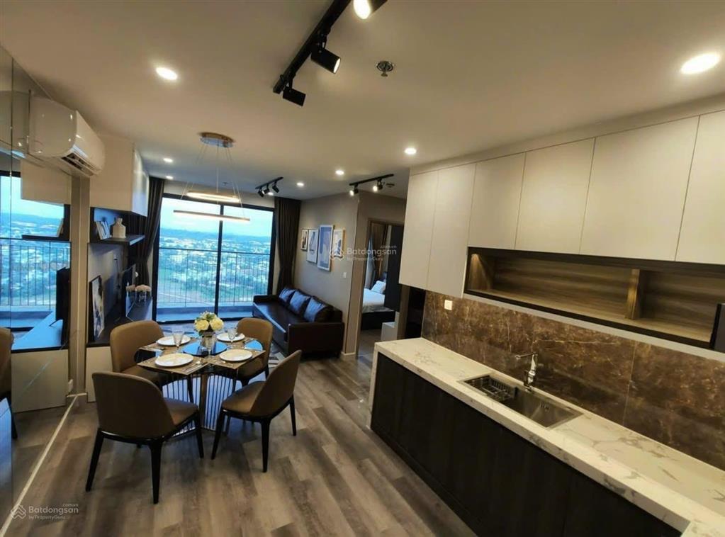 Đầu tư thông minh tại vinhomes grand park căn 2pn view đẹp giá 3 tỷ 2
