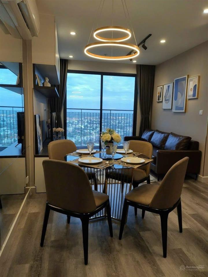 Đầu tư thông minh tại vinhomes grand park căn 2pn view đẹp giá 3 tỷ 2