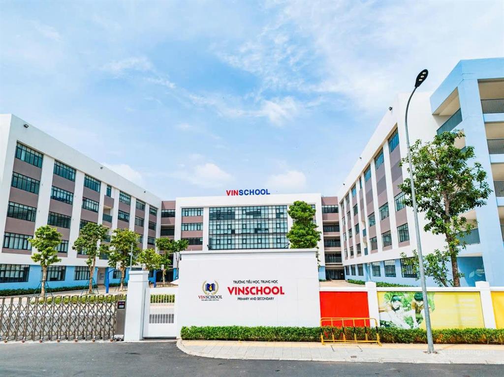 Đầu tư thông minh tại vinhomes grand park căn 2pn view đẹp giá 3 tỷ 2