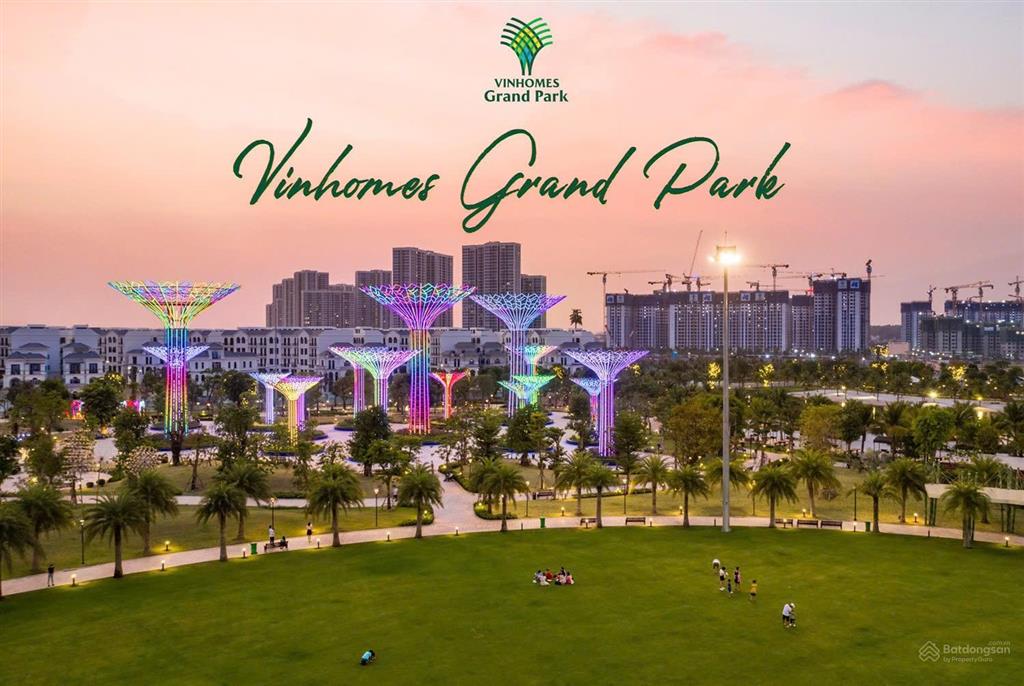 Đầu tư thông minh tại vinhomes grand park căn 2pn view đẹp giá 3 tỷ 2