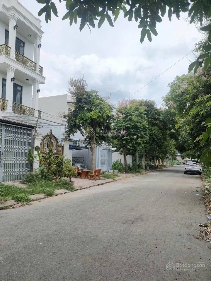 Giá này khó tìm lần 2  108m2 chỉ 3,75 tỷ ngay vòng xoay an lạc, cách aeon tên lửa 5 phút