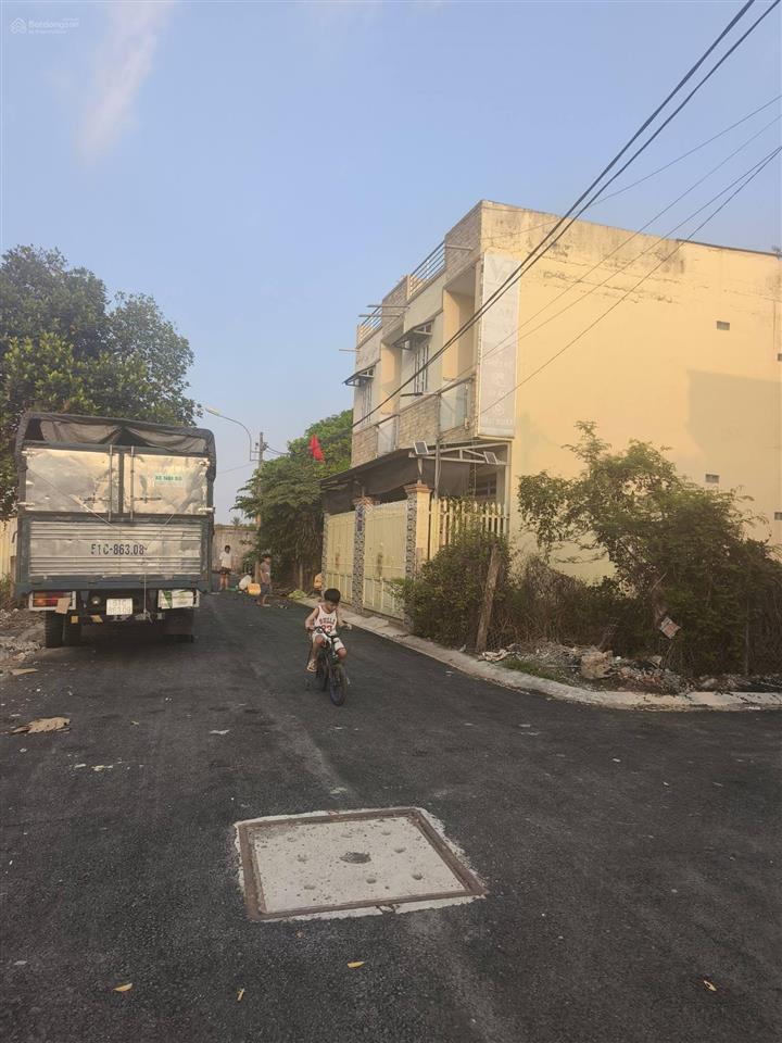 Bán thu hồi vốn gấp trong kdc tân túc 90m2 hẻm lớn bùi thanh khiết ra ql1a 5p 3ty330