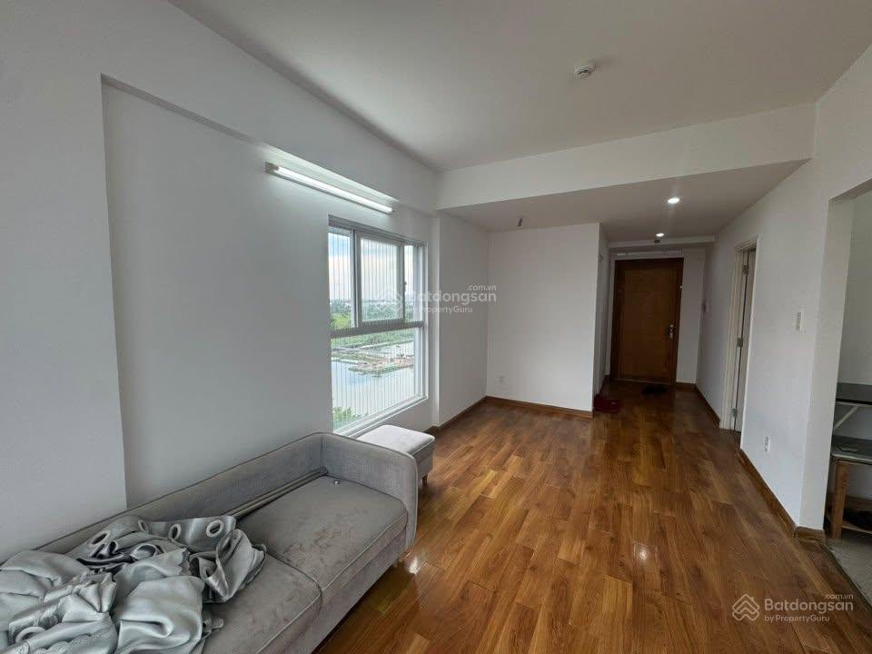 Chủ muốn thanh lý gấp căn hộ 58m2 2pn tại ehome 3 giá chỉ 2 tỷ 7, sổ sẵn  phù hợp mọi nhu cầu