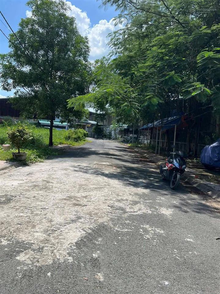 Kdc diện tích 80m2 ngay đường trần đại nghĩa, liền kề kcn lê minh xuân,sổ sẵn giá công chứng 2 tỷ 2