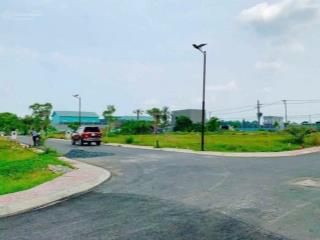 Bán lô 90m2 gần chung cư huỳnh bá chánh, ngay cầu bình điền, giá 3 tỷ 250 shr, bán gấp nên có tl