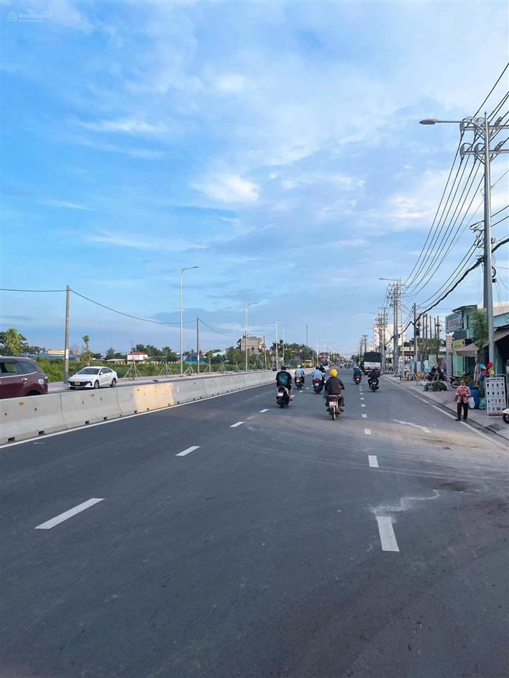 Bán lô 89m2 nguyễn cửu phú  tân kiên, cách bệnh viện đa khoa bình chánh 5p, giá 4 tỷ 1 shr