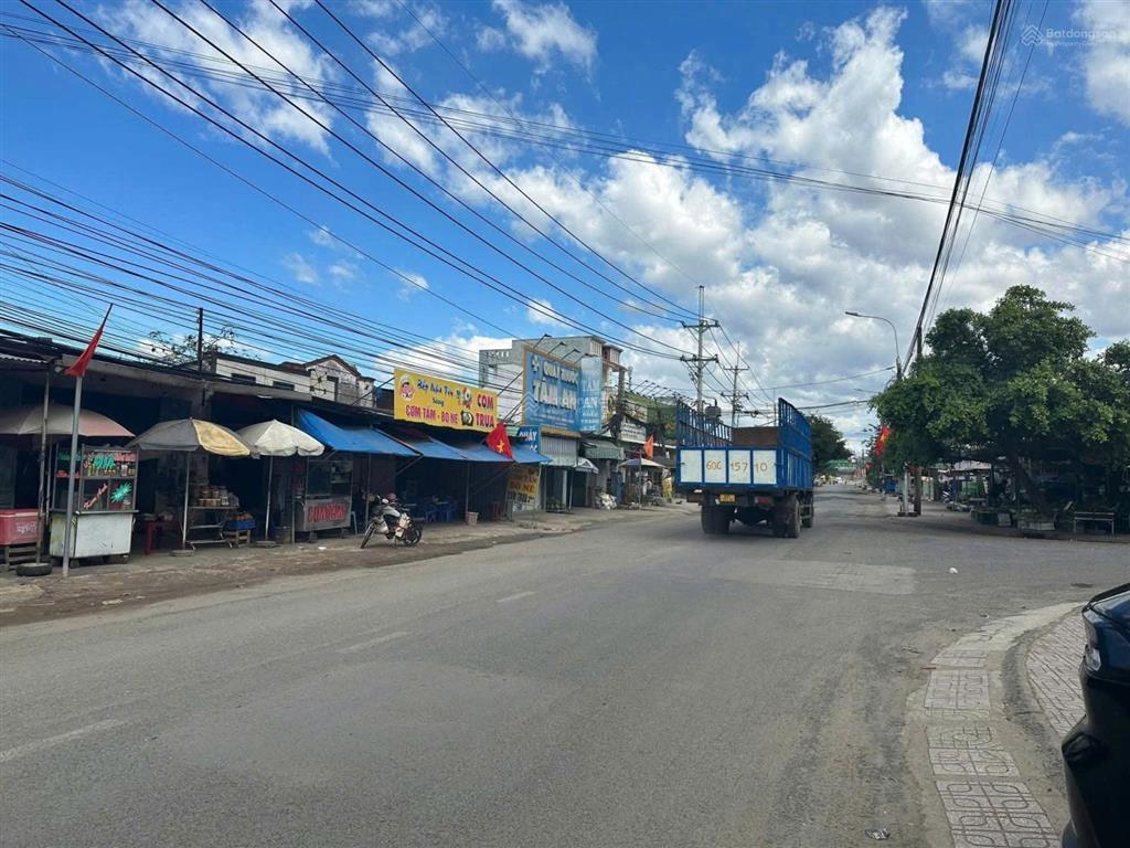 Bán đất sân bay long thành, mặt tiền đường bưng môn,đường lớn phong thủy tốt, 250m2 giá ngộp 2 tỷ 7