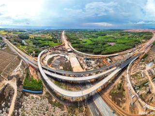 Hàng độc! lô đất víp 18m x 26m (tổng 395m2) mặt tiền t1 sân bay  chốt 4 tỷ 2