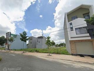 Bán nhanh nền 240m2  giá 3 tỷ 5 ngay đường nguyễn hữa cảnh tthc nhơn trạch
