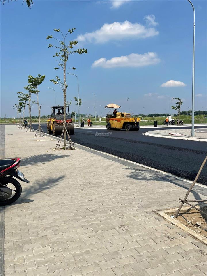 Xem là thích cọc là mua dragon eden 90m²  chỉ 2,5 tỷ ngay vành đai 3