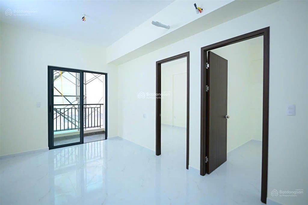 Nhà ở giá tốt ngay đường nguyễn cửu phú, gần kcn lê minh xuân 61m2 giá 1 tỷ 800.