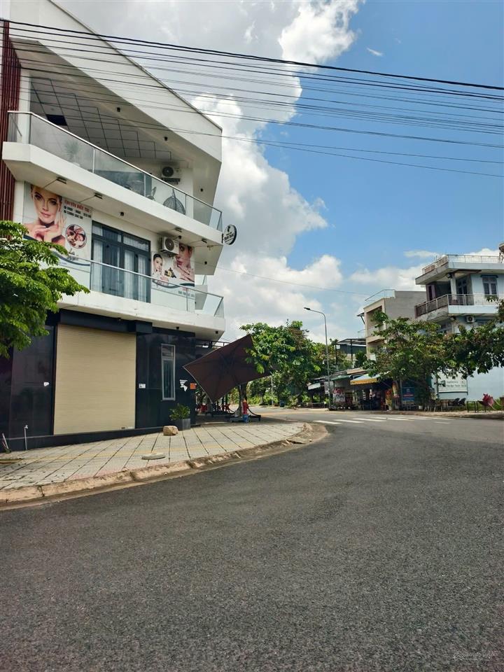 Chủ ngộp bán gấp lô đẹp 147m2  đường nguyễn hải giá chỉ 2,3 tỷ  ngay vincom long thành