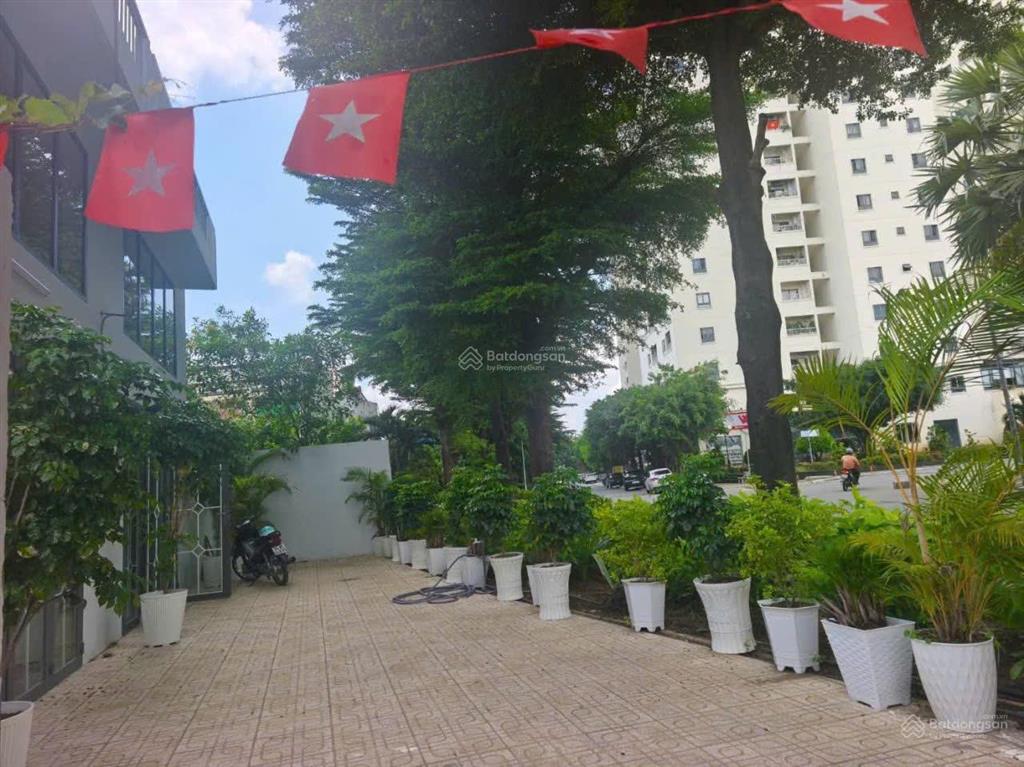 Bán cắt lỗ nhà riêng tại nguyễn cửu phú  chỉ 5,5 tỷ  90m2  ngay bệnh viện đk quốc ánh