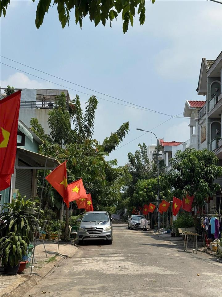 Bán gấp nền 70m2 kdc thanh sơn  di chuyển thuận tiện đến chợ đầu mối chỉ 5p  giá ngộp nhỉnh 2 tỷ